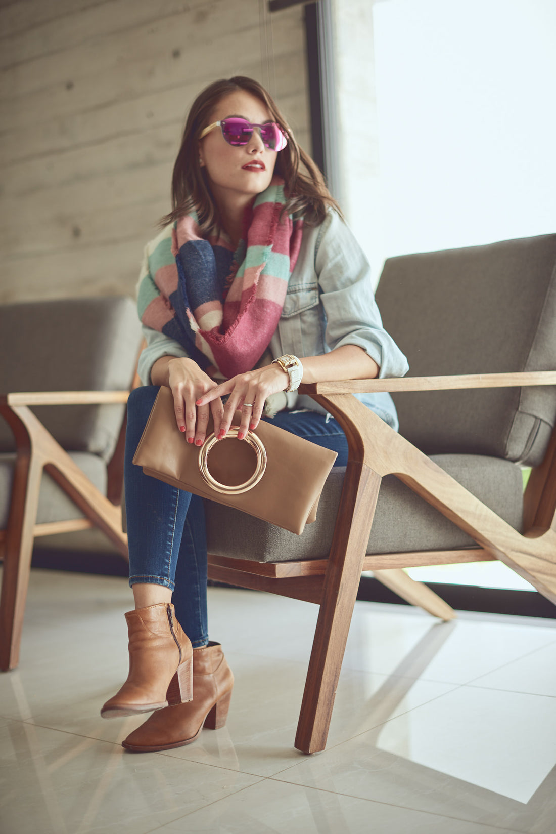 Describe tu ocasión y nosotros te recomendamos el bolso ideal.